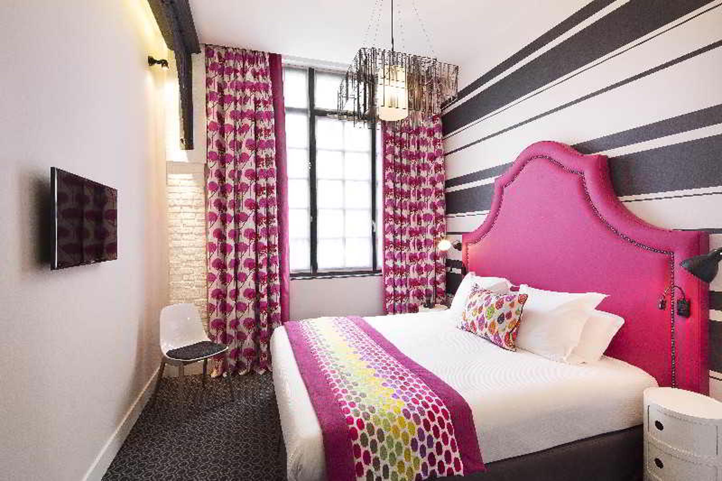 Fabric Hotel Parigi