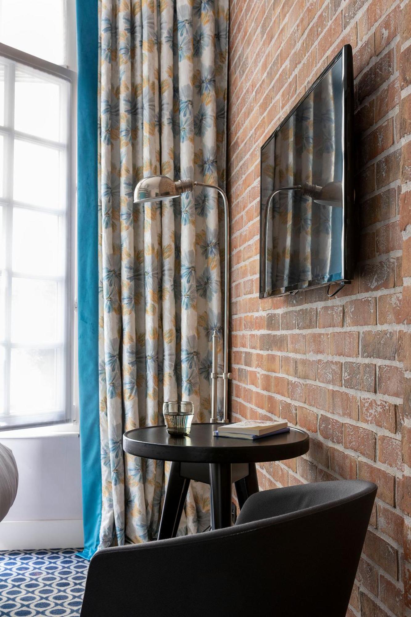 Fabric Hotel Parigi